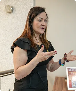 Aula expositiva com a idealizadora